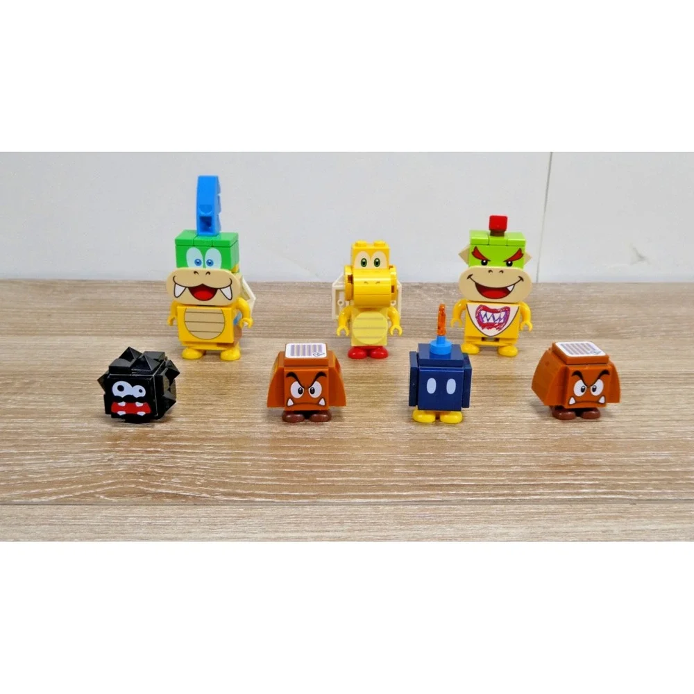 LEGO Mario Charact. Fuzzy, Goomba, Bawser Jr, Larry Koopa, Koopa Troopa, Bob-omb